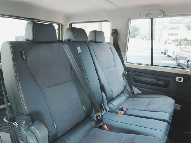 LANDCRUISER 70