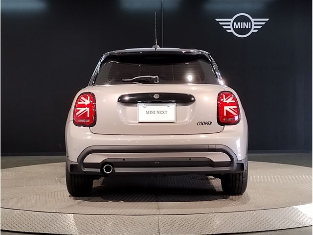 MINI COOPER 5DOOR