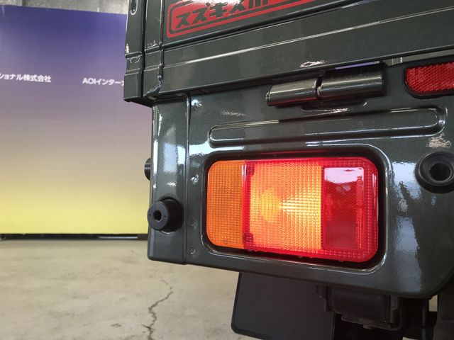 Super CARRY truck 4WD