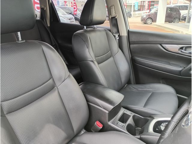 X-TRAIL 2WD