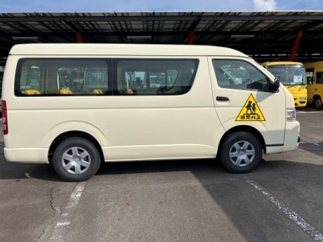 HIACE wagon 4WD