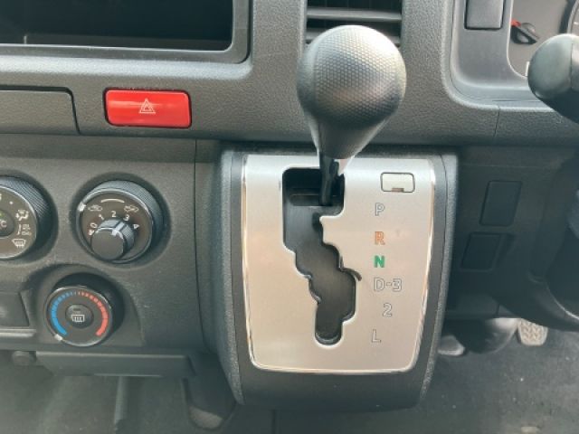HIACE wagon 4WD