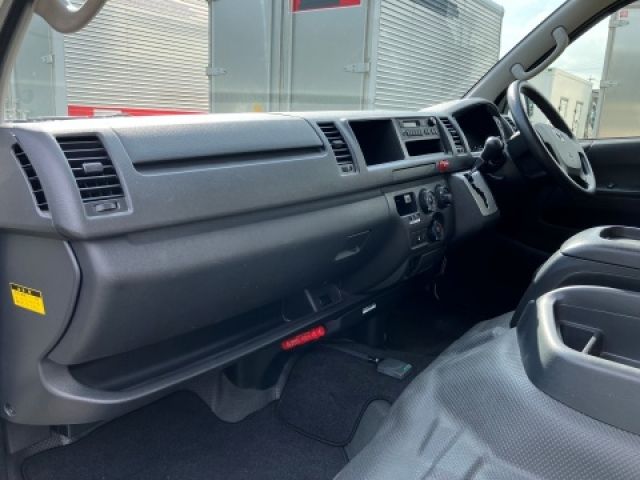 HIACE wagon 4WD