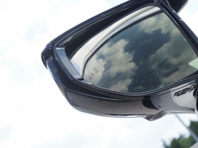 LEXUS IS350