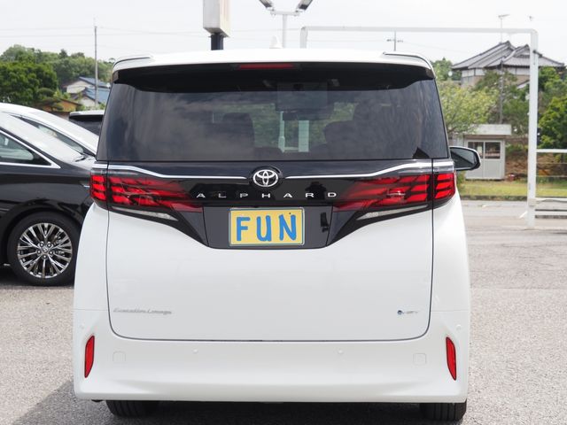 ALPHARD hybrid