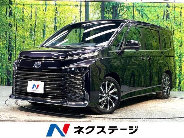 VOXY HYBRID