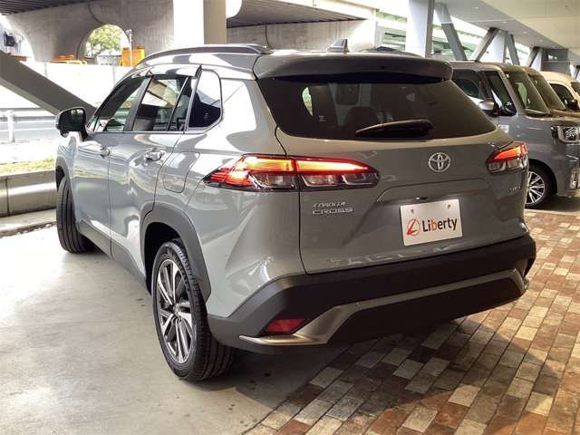 COROLLA CROSS HYBRID