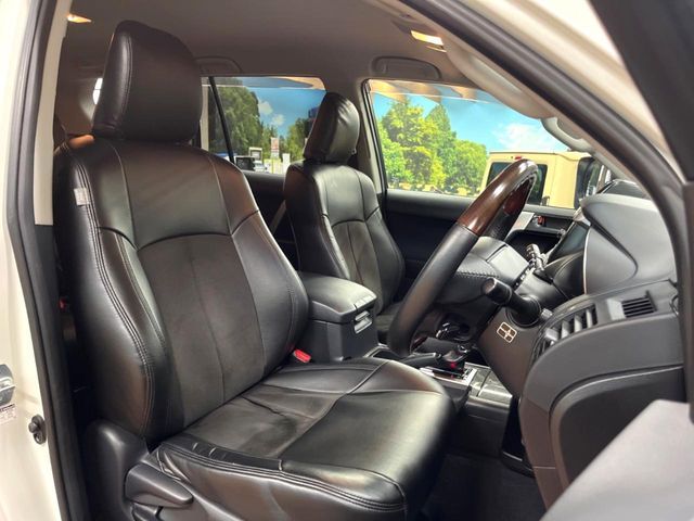 LANDCRUISER PRADO