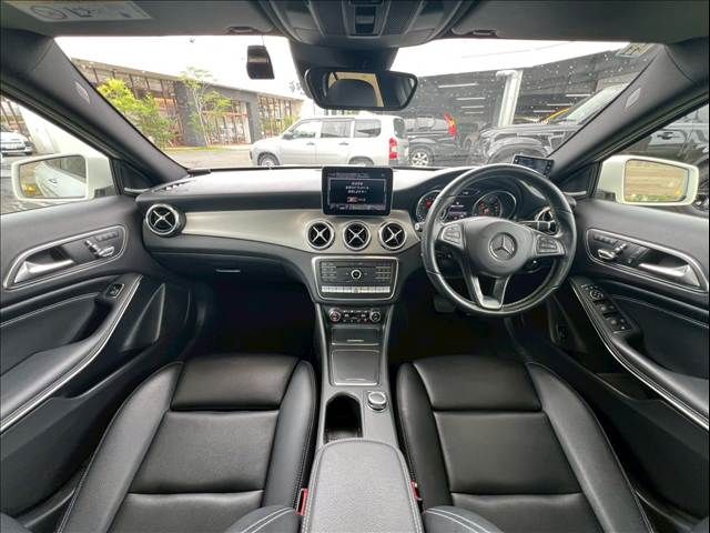 MERCEDES BENZ GLA class