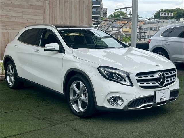 MERCEDES BENZ GLA class