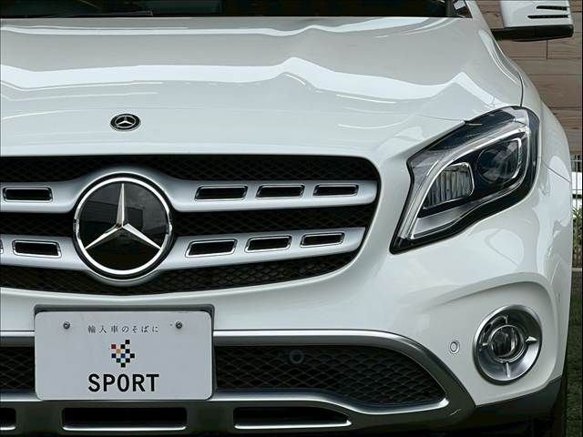 MERCEDES BENZ GLA class