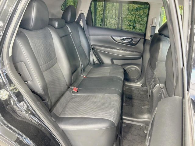 X-TRAIL HYBRID 4WD