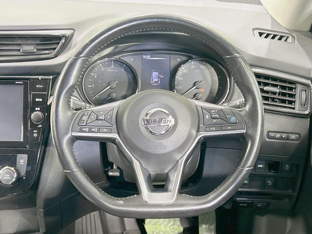 X-TRAIL HYBRID 4WD
