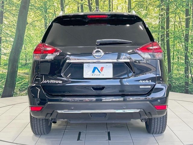 X-TRAIL HYBRID 4WD