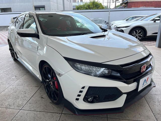 CIVIC hatchback