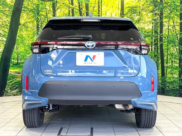YARIS CROSS HYBRID