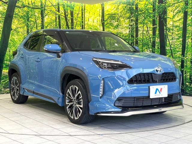 YARIS CROSS HYBRID