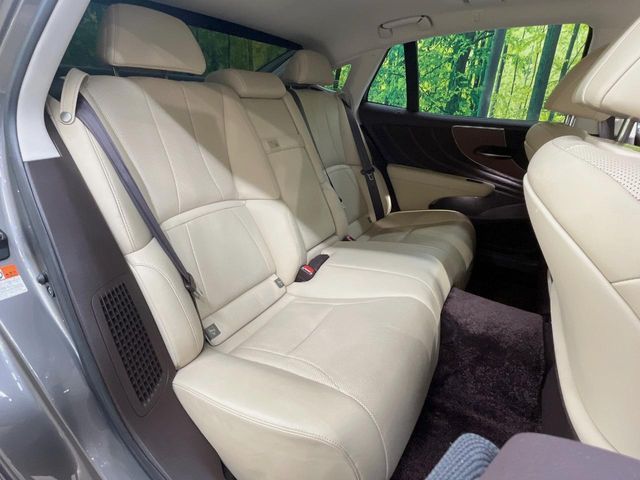 LEXUS LS500h 4WD