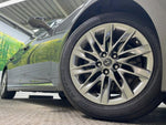LEXUS LS500h 4WD