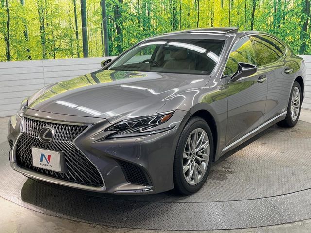 LEXUS LS500h 4WD