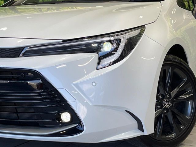 COROLLA TOURING HYBRID