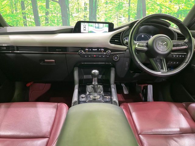 MAZDA3 FASTBACK