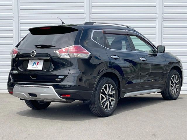 X-TRAIL 4WD