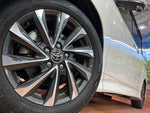 VOXY HYBRID