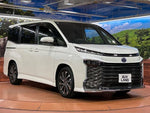 VOXY HYBRID