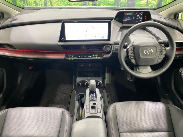 PRIUS PHV