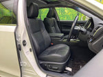 CROWN sedan hybrid