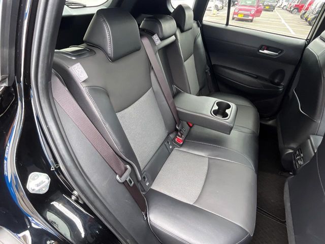 COROLLA CROSS HYBRID