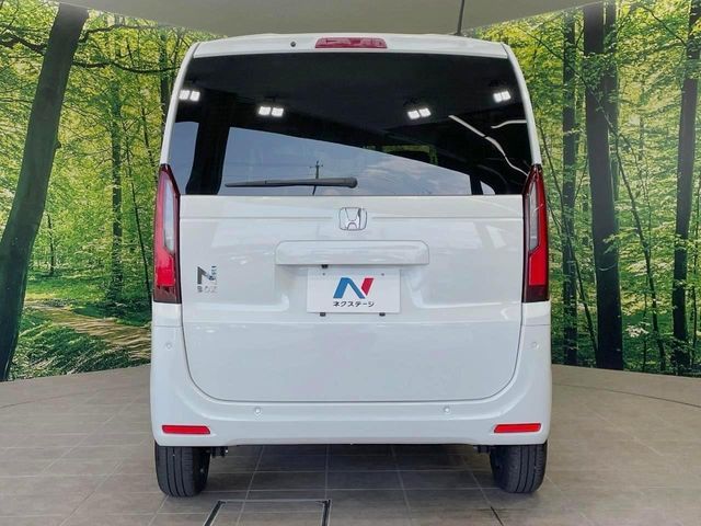N BOX