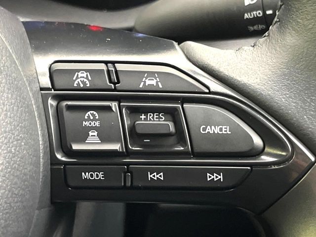YARIS CROSS HYBRID