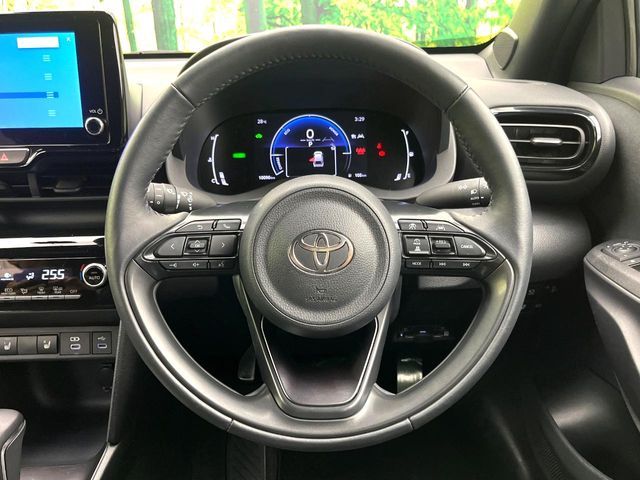 YARIS CROSS HYBRID