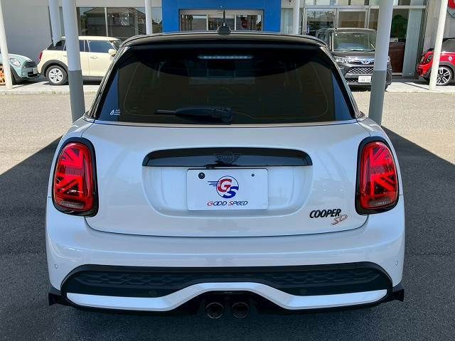 MINI COOPER SD 5DOOR