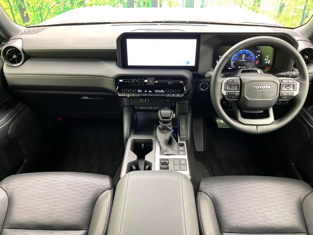 LANDCRUISER 250