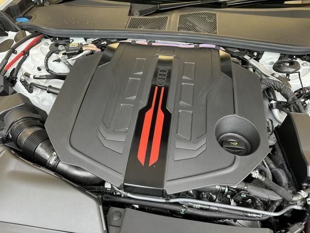 AUDI S5 AVANT