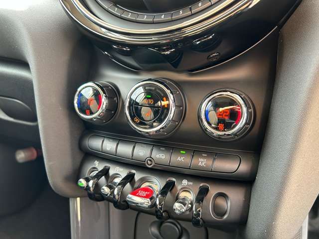 MINI COOPER D