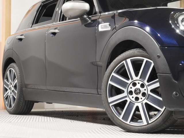 MINI COOPER S CLUBMAN