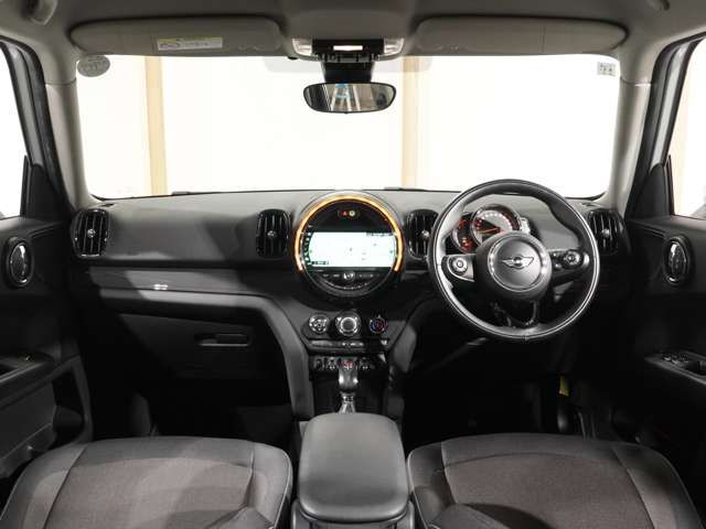 BMW MINI ONE CROSSOVER