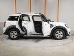 BMW MINI ONE CROSSOVER