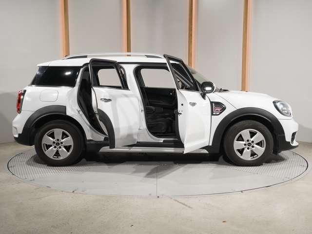 BMW MINI ONE CROSSOVER