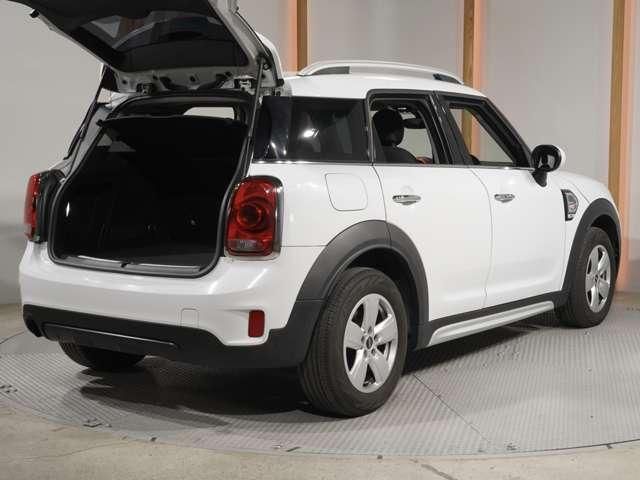 BMW MINI ONE CROSSOVER