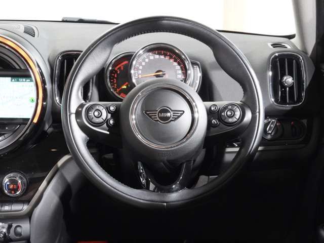 BMW MINI COOPER D CROSSOVER