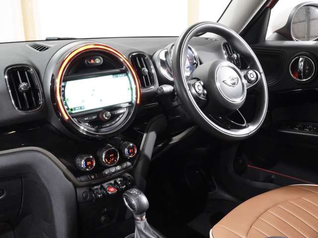 BMW MINI COOPER D CROSSOVER