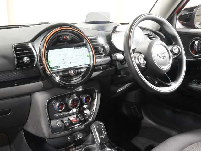 MINI COOPER D CLUBMAN