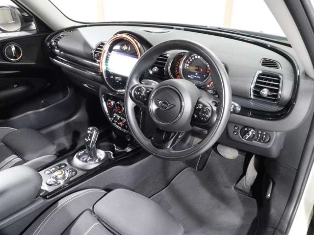 MINI COOPER S CLUBMAN