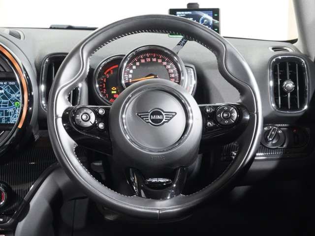 BMW MINI COOPER D CROSSOVER