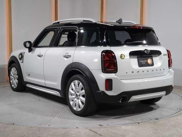 MINI COOPER S E CROSSOVER